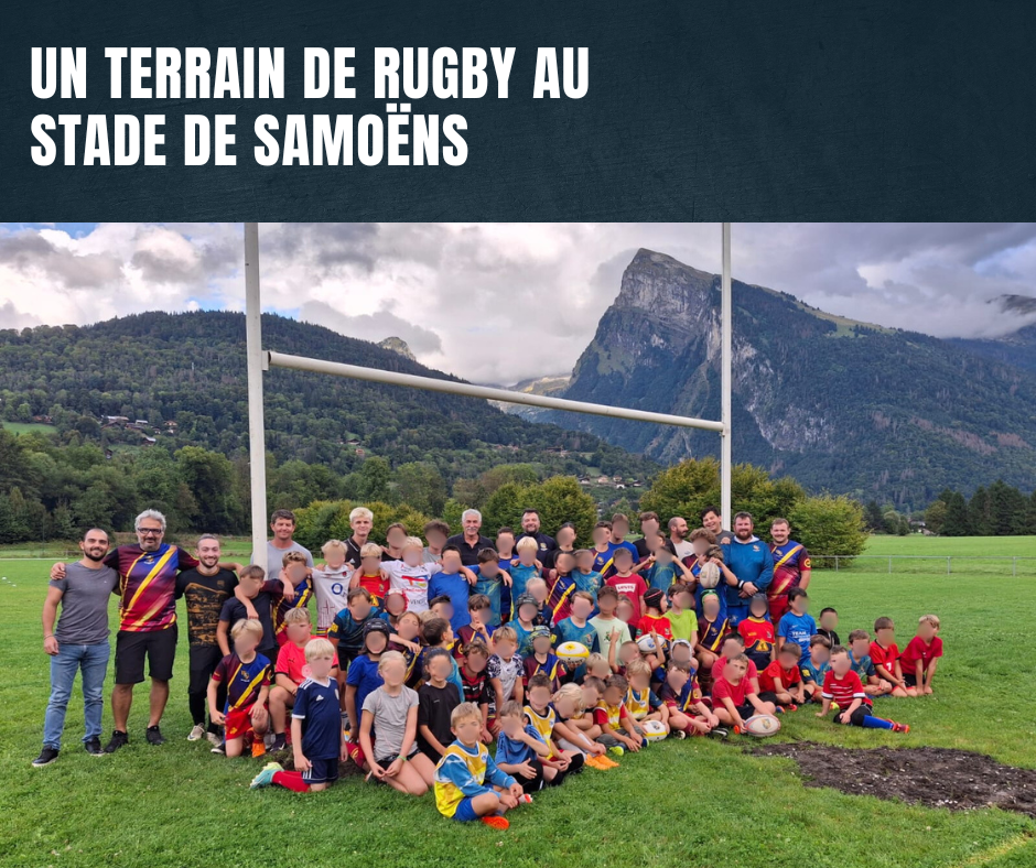 Un terrain de rugby au stade de Samoëns